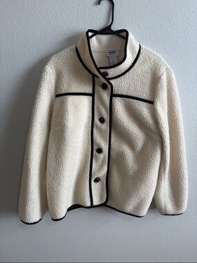 Monroe & Main Cream Sherpa Jacket with Black Piping